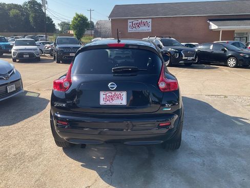 Used 2014 Nissan Juke SV FWD image 3