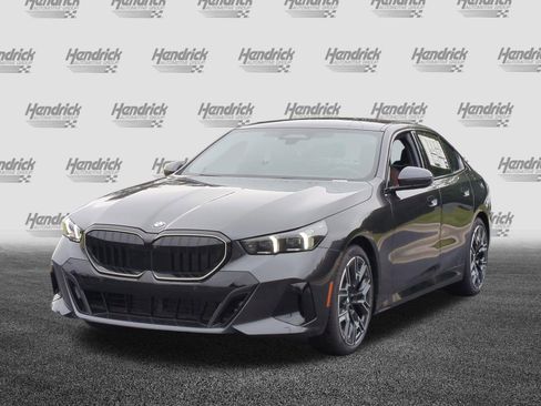 New 2027 BMW 530i RWD image 5