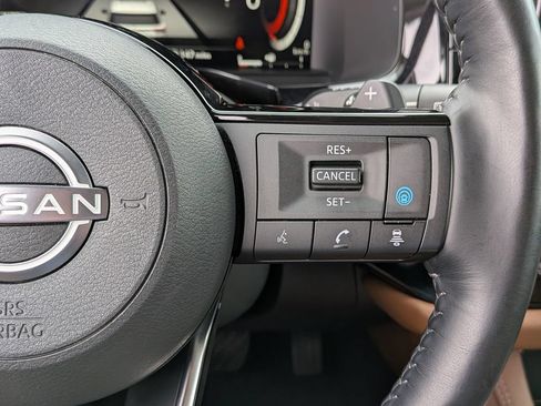Used 2023 Nissan Pathfinder Platinum w/ Cargo Package AWD/4WD image 19