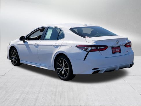 Certified 2023 Toyota Camry SE image 5