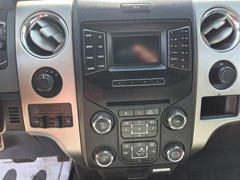 Used 2014 Ford F150 XLT w/ Equipment Group 302A Luxury AWD/4WD image 9