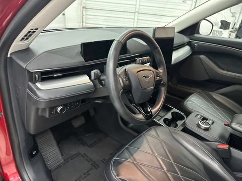Used 2022 Ford Mustang Mach-E Select w/ Comfort/Technology Package AWD/4WD image 14