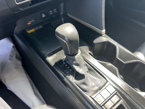 Used 2025 Toyota Camry SE FWD image 26