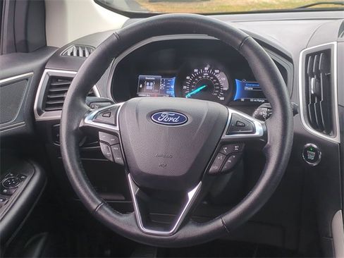Used 2024 Ford Edge SEL image 31