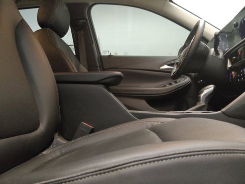 Used 2024 Buick Encore GX Sport Touring w/ Comfort Package FWD image 21