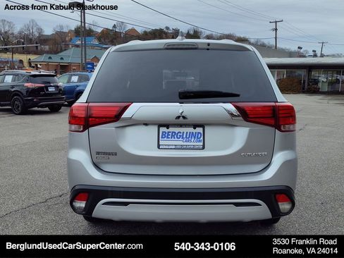 Used 2019 Mitsubishi Outlander ES image 5
