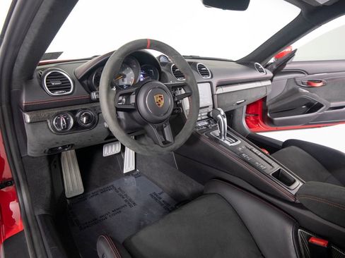 Certified 2023 Porsche 718 Cayman GT4 RWD image 16
