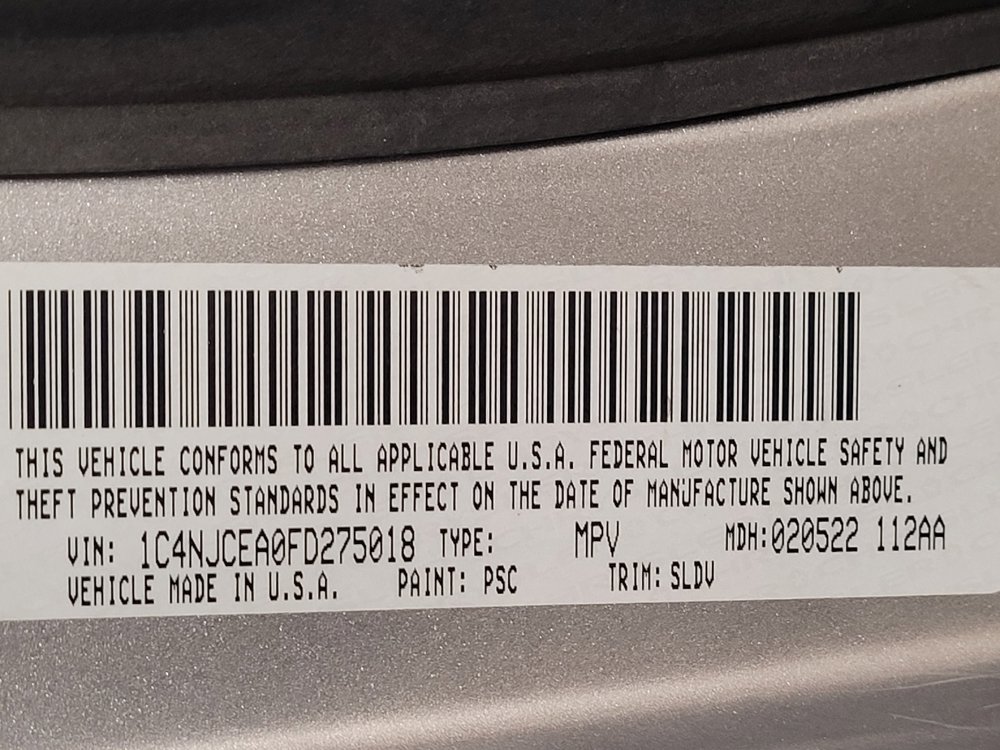 Used 2015 Jeep Compass High Altitude FWD image 33