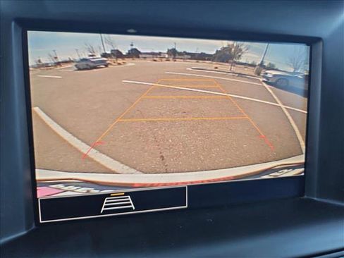 Used 2024 GMC Terrain SLE image 14