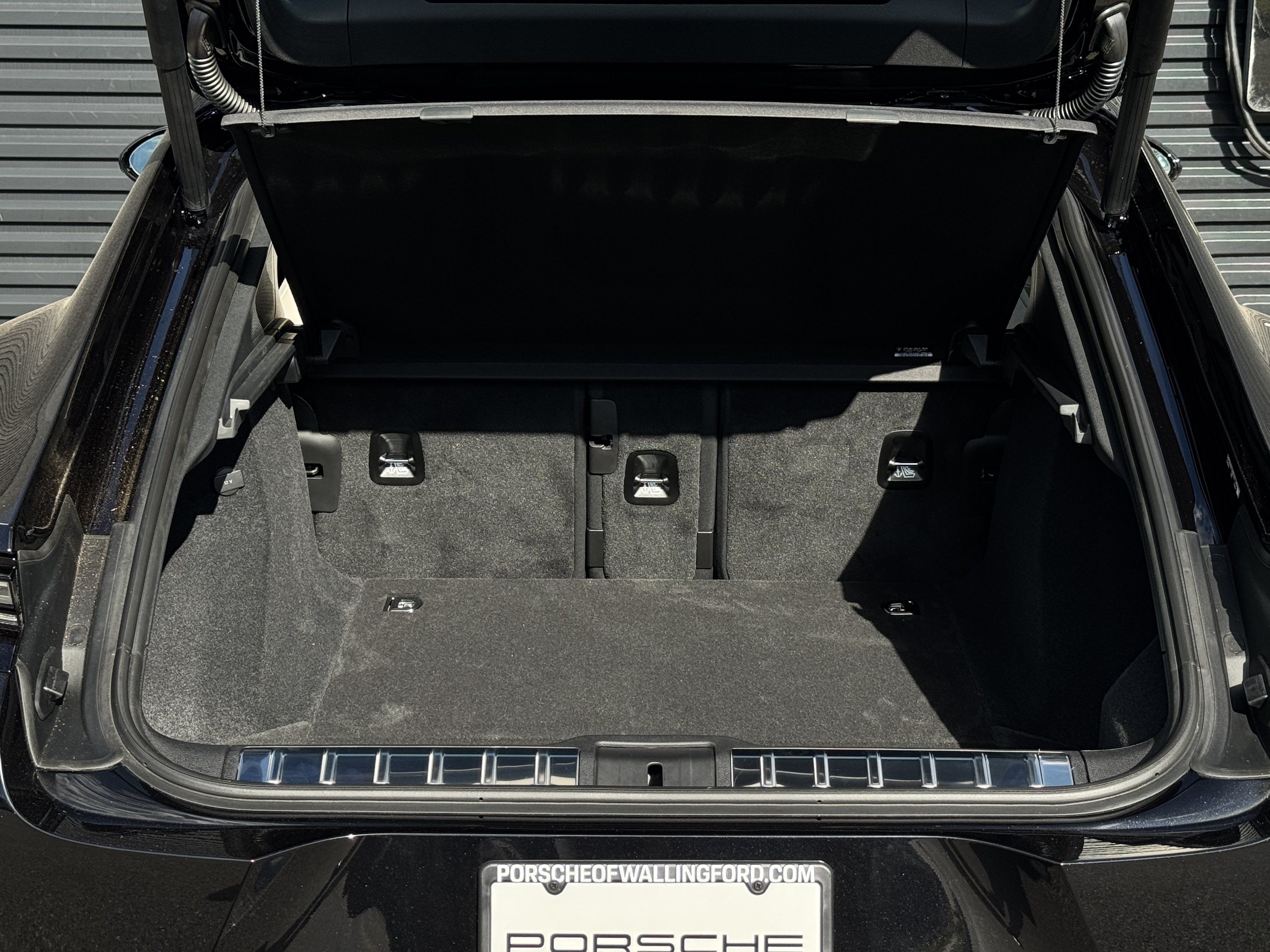 Certified 2025 Porsche Panamera 4 AWD/4WD image 30