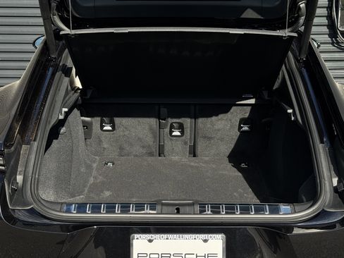 Used 2025 Porsche Panamera 4 AWD/4WD image 30