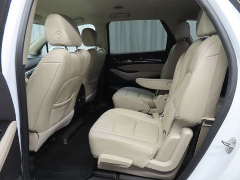 Used 2019 Buick Enclave Essence AWD/4WD image 13