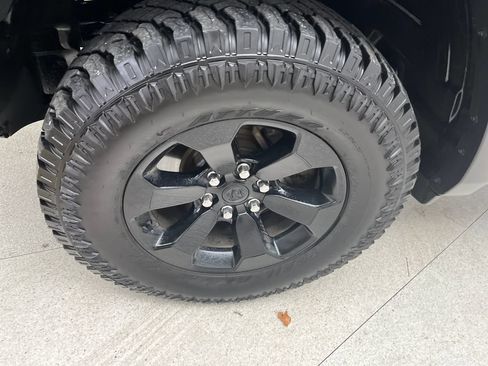 Used 2021 RAM 1500 Rebel w/ Rebel Level 1 Equipment Group AWD/4WD image 9