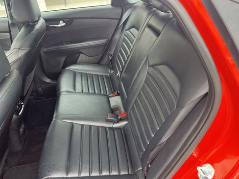 Used 2023 Kia Forte GT-Line w/ GT-Line Premium Package image 12