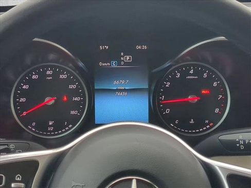 Used 2020 Mercedes-Benz GLC 300 4MATIC image 11