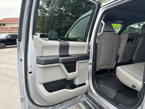 Used 2021 Ford F350 XL w/ STX Appearance Package AWD/4WD image 24