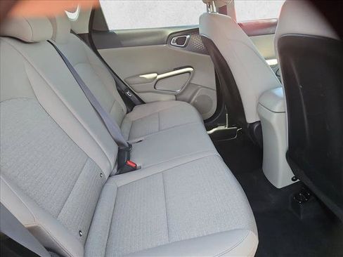 Used 2020 Kia Soul S FWD image 24