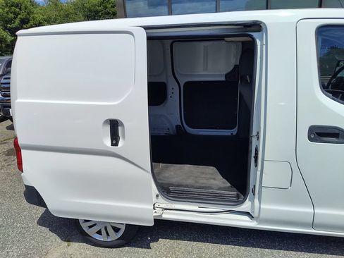 Used 2017 Nissan NV200 S w/ Cruise Control Package FWD image 18