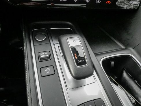 Used 2025 INFINITI QX60 Luxe image 26