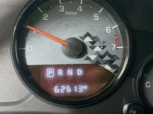 Used 2017 Jeep Wrangler Unlimited Sahara image 11