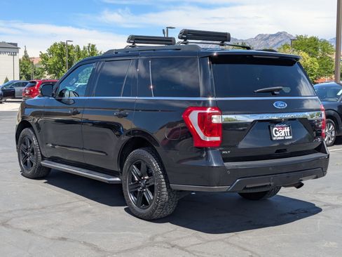 Used 2020 Ford Expedition XLT w/ Equipment Group 202A AWD/4WD image 8
