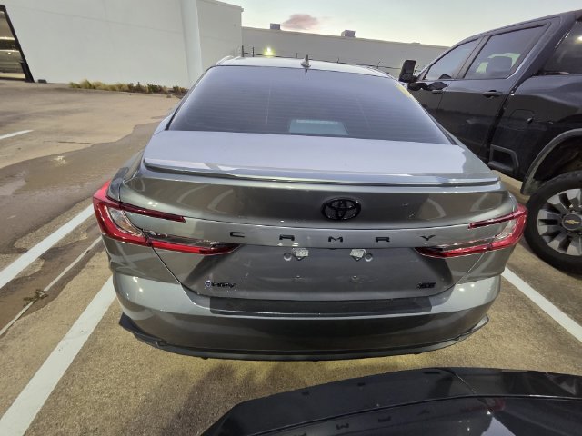 Used 2026 Toyota Camry SE w/ Convenience Package FWD image 5
