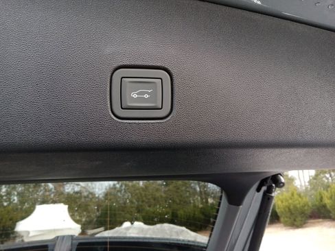 New 2026 Cadillac Optiq Sport 1 image 25