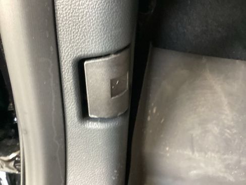 Used 2025 Ford F150 Lariat w/ Equipment Group 501A Mid AWD/4WD image 68