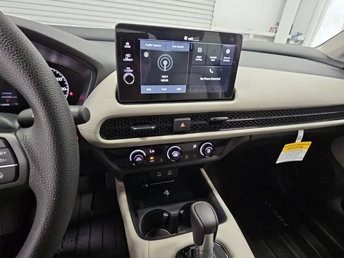 New 2027 Honda HR-V LX image 12