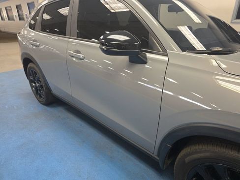 Used 2025 Honda HR-V Sport image 5