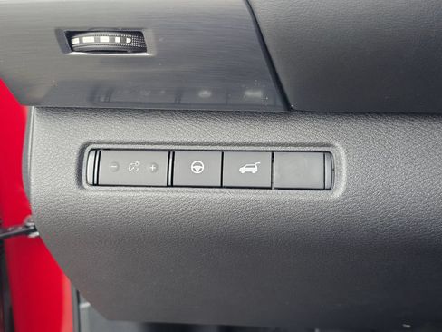 New 2026 Nissan Pathfinder SL AWD/4WD image 33