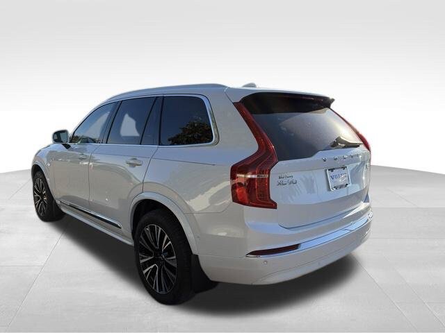 Used 2024 Volvo XC90 T8 Plus AWD/4WD image 4