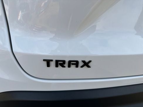 Certified 2024 Chevrolet Trax RS w/ Driver Confidence Package image 10