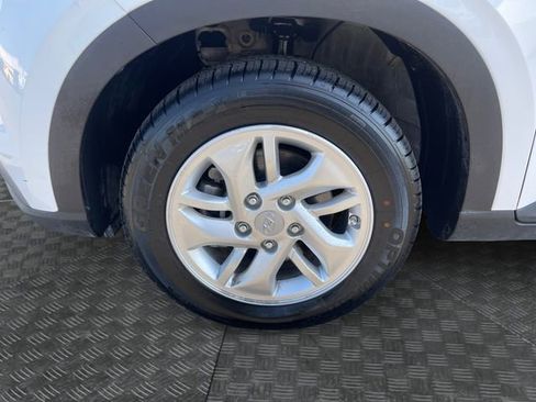 Used 2021 Hyundai Venue SE image 29