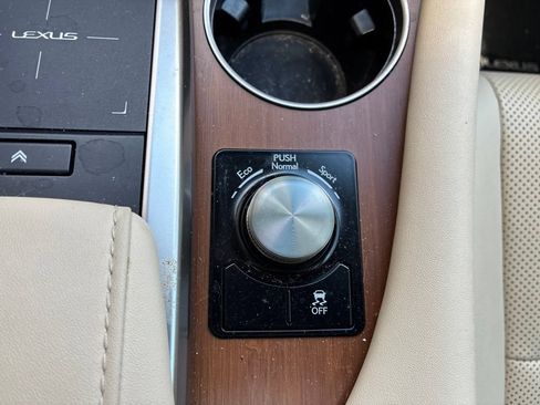 Certified 2021 Lexus RX 350 FWD w/ Premium Package image 20