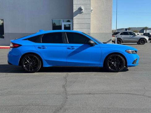 Used 2024 Honda Civic Sport image 3