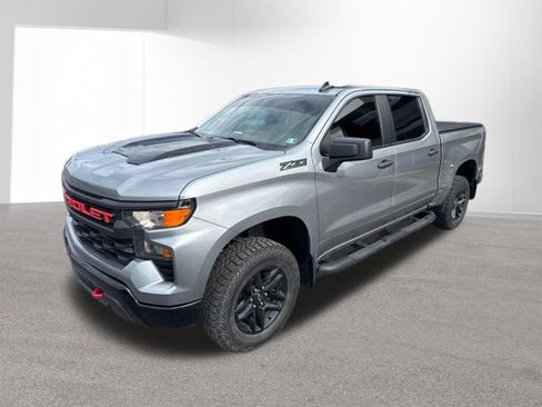 Used 2024 Chevrolet Silverado 1500 Custom Trail Boss w/ LPO, Dark Essentials Package AWD/4WD image 26