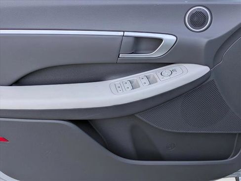 New 2026 Hyundai Sonata SEL FWD image 16