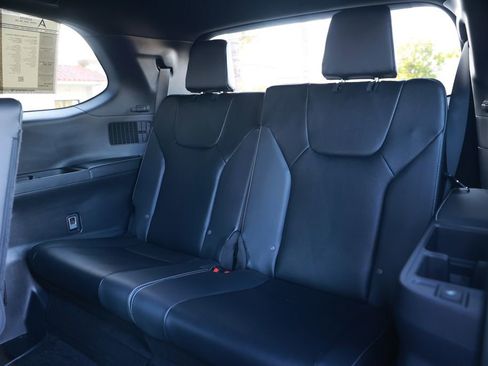 Used 2024 Lexus TX 500h AWD w/ Technology Package image 34