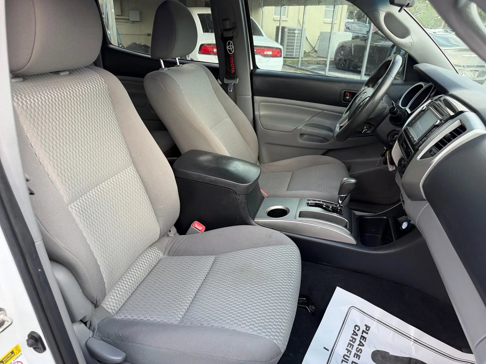 Used 2015 Toyota Tacoma PreRunner w/ SR5 Package RWD image 18
