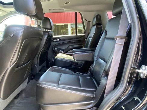 Used 2015 GMC Yukon SLT w/ Open Road Package AWD/4WD image 11