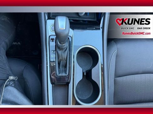 Used 2024 Nissan Altima 2.5 SV image 22