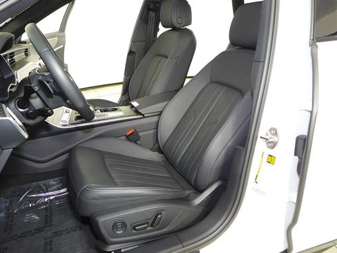 Used 2025 Audi A6 Premium Plus image 22