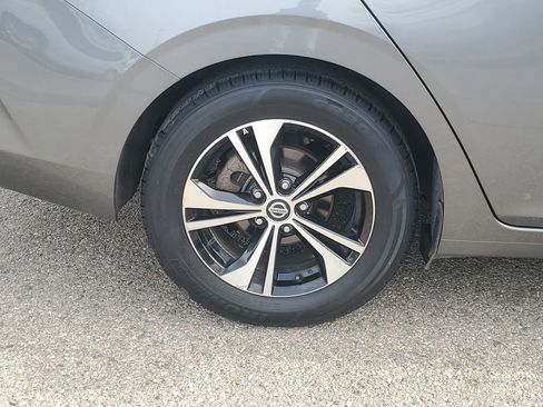 Used 2022 Nissan Sentra SV image 5