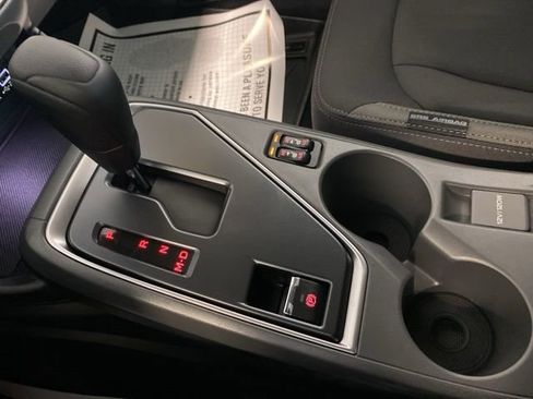 Used 2025 Subaru Crosstrek 2.0i Premium image 20