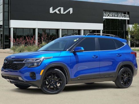 Used 2024 Kia Seltos X-Line AWD/4WD image 1