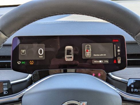 New 2025 Volvo EX90 Ultra image 39