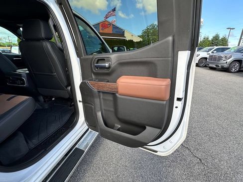 Certified 2020 Chevrolet Silverado 1500 High Country AWD/4WD image 16