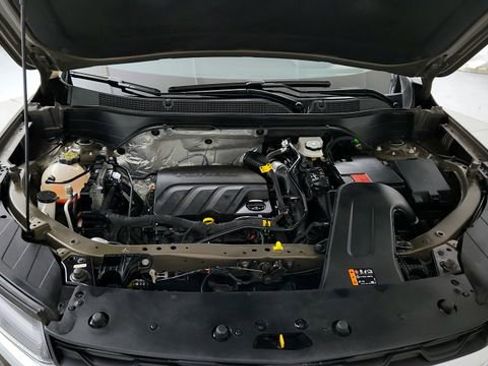 Certified 2024 Chevrolet Trax LT w/ Driver Confidence Package image 25