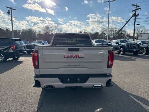 New 2026 GMC Sierra 1500 Denali w/ Technology Package image 6